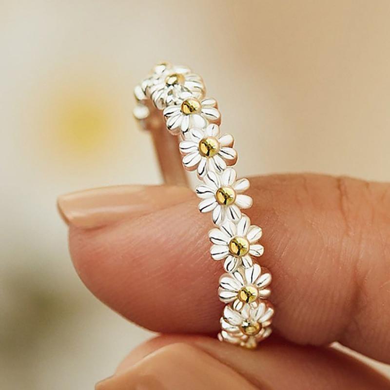 Adjustable Daisy Ring in Silver & Enamel