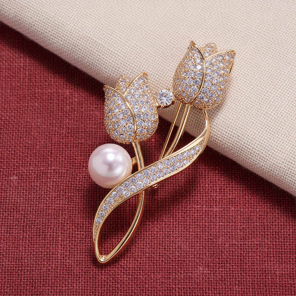 Tulip Brooch with Shiny Tulip Pearl in Gold and Silver