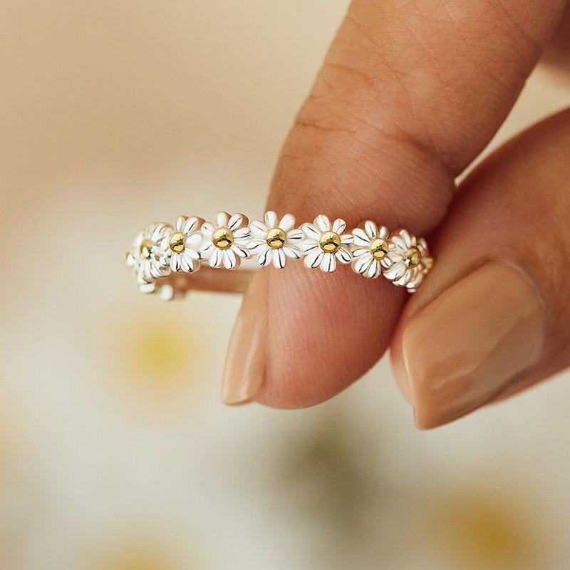 Adjustable Daisy Ring in Silver & Enamel