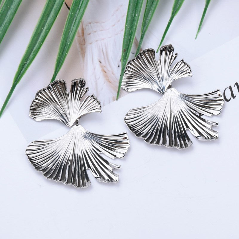 Ginkgo Leaf Earrings in Gold