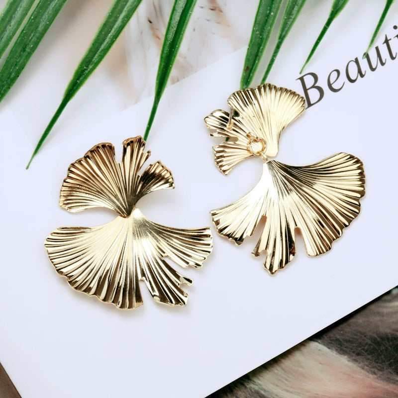 Ginkgo Leaf Earrings in Gold
