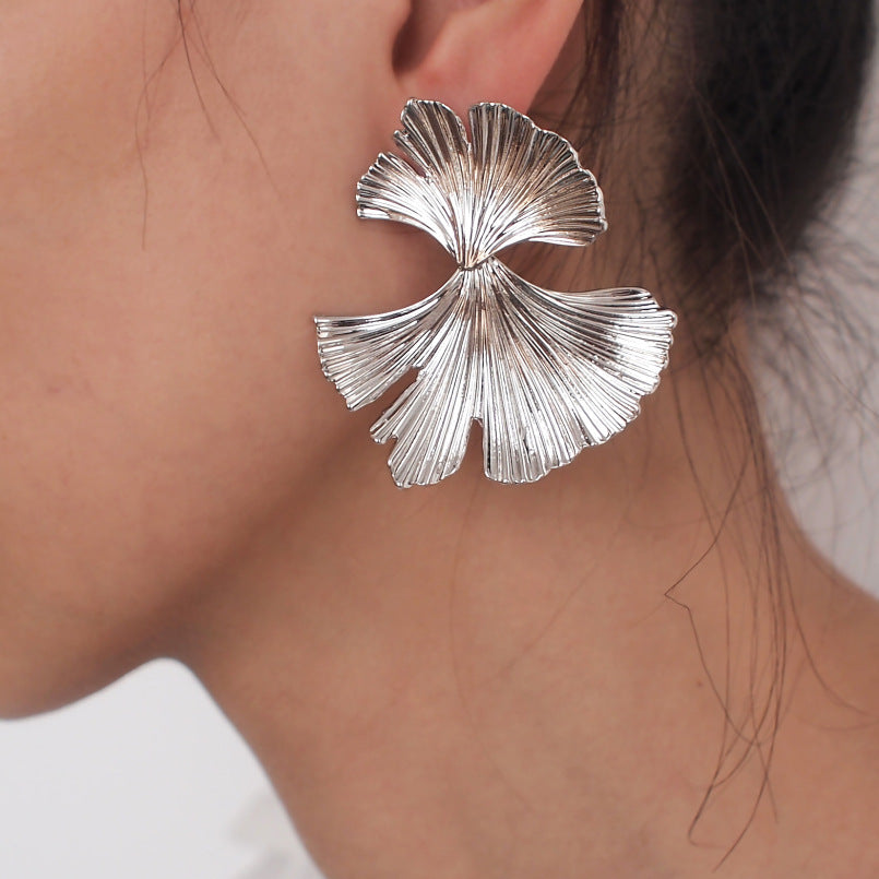 Ginkgo Leaf Earrings in Gold