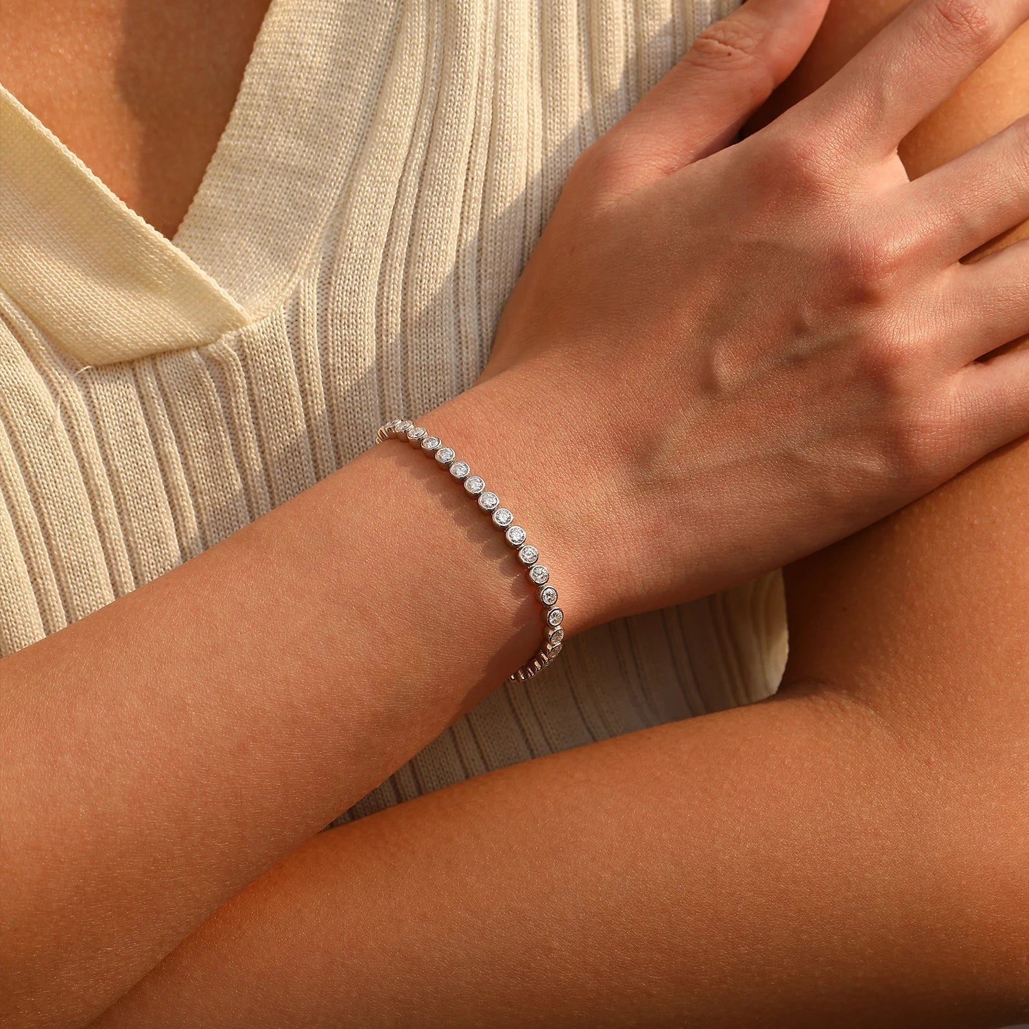 Round Moissanite Tennis Bracelet in Sterling Silver