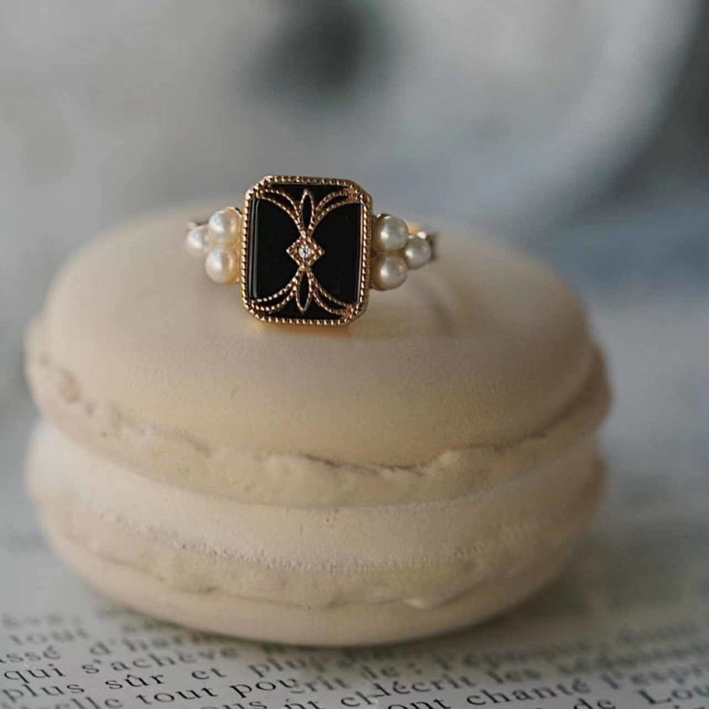 Black Enamel & Pearl Gold Ring