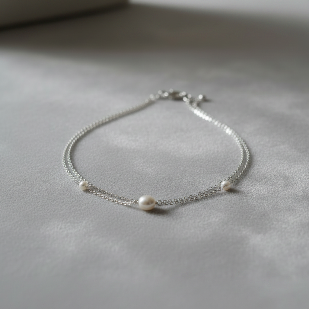 Small Pearl Necklace