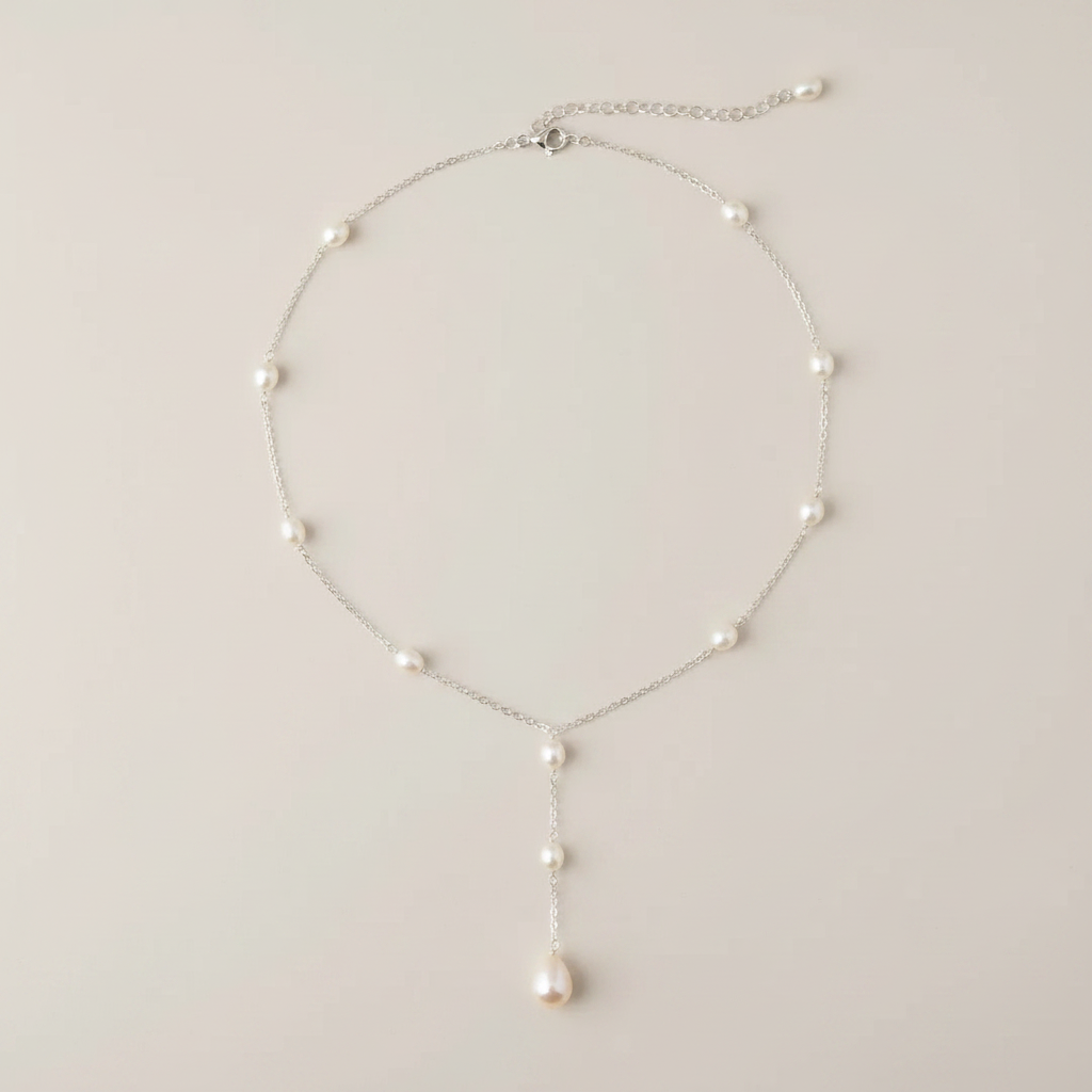 Vintage Pendant Pearl Necklace