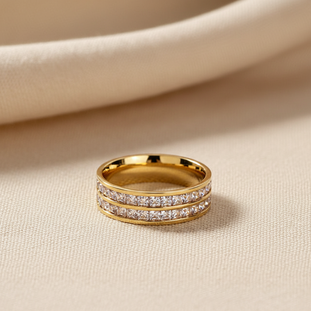 Inlaid Zirconia Ring