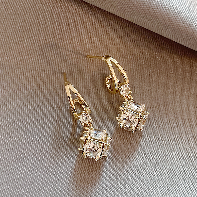 Cubic Zirconia Earrings in Gold