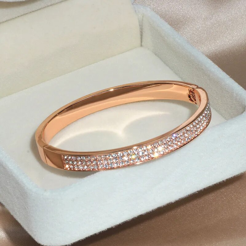 Rose Gold Zirconia Bangle