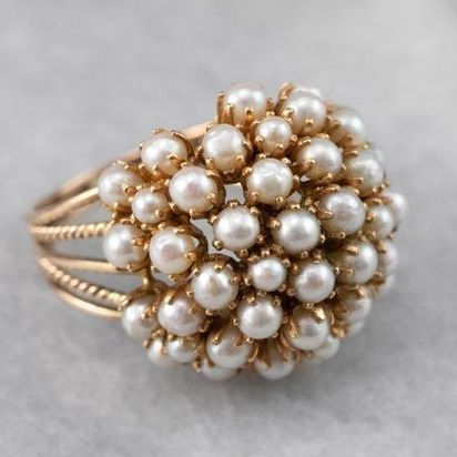 Inlaid Pearl Ring in Gold