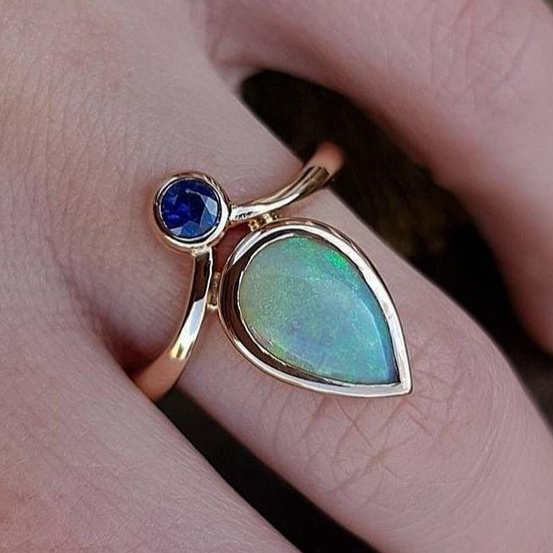 Vintage Blue Opal Ring in Gold