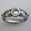 Vintage Green Zirconia Inlaid Silver Ring