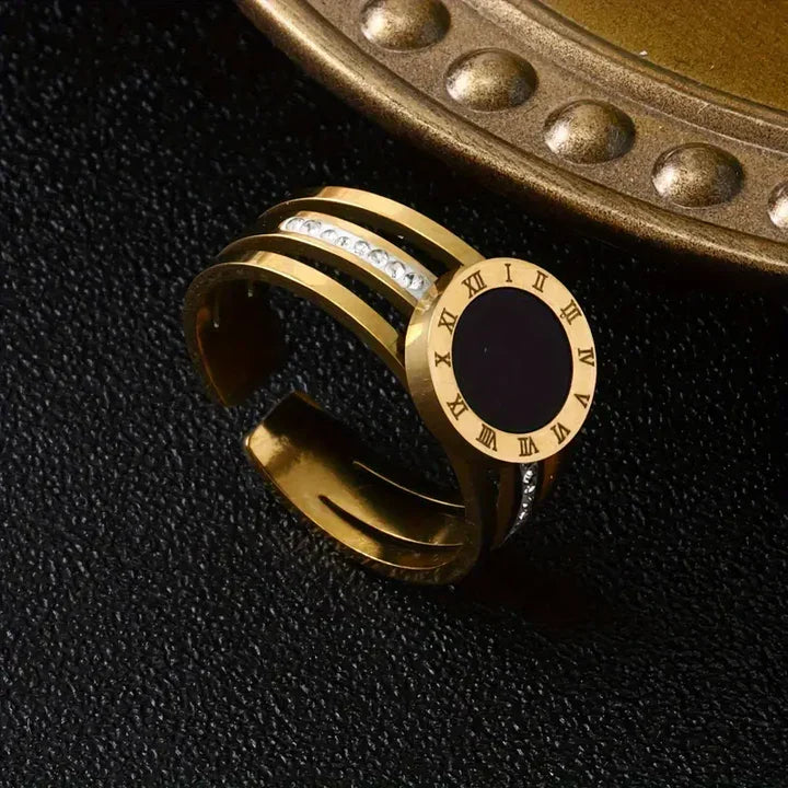 Vintage Gold & Black Ring