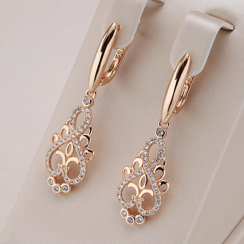 Elf Earrings with Zirconia in Gold