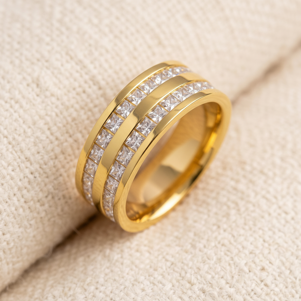 Inlaid Zirconia Ring
