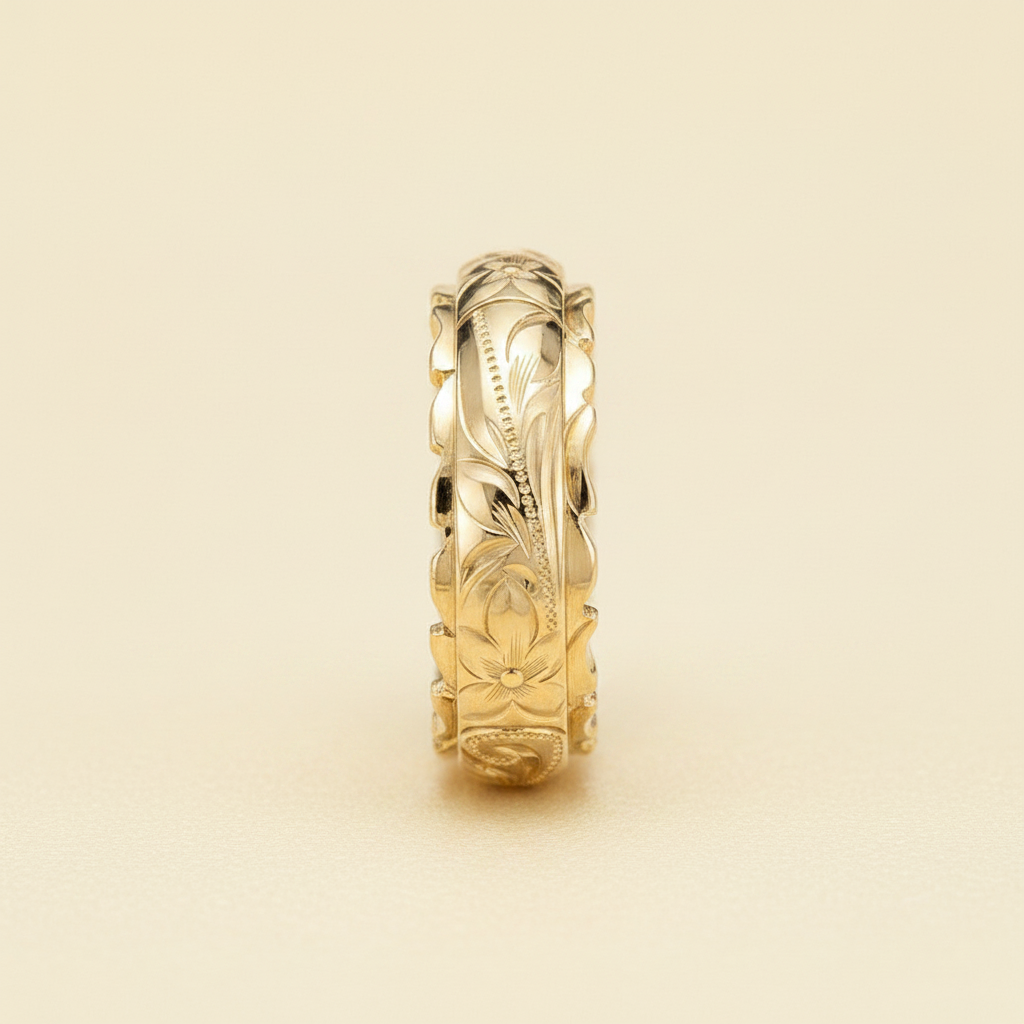 Vintage Flower Ring in Gold
